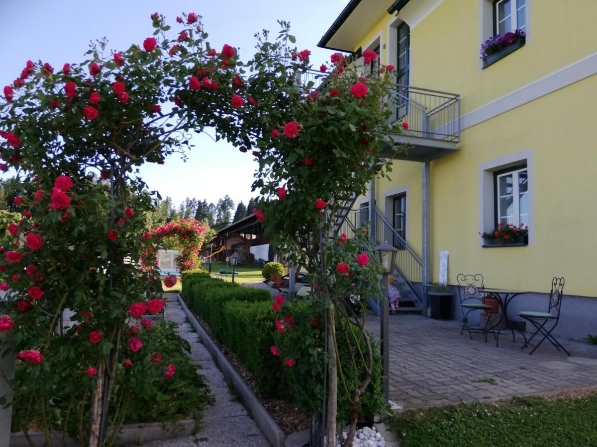 Erlebnisbauernhof Steinerhof In Kaernten Liebenfels Extérieur photo